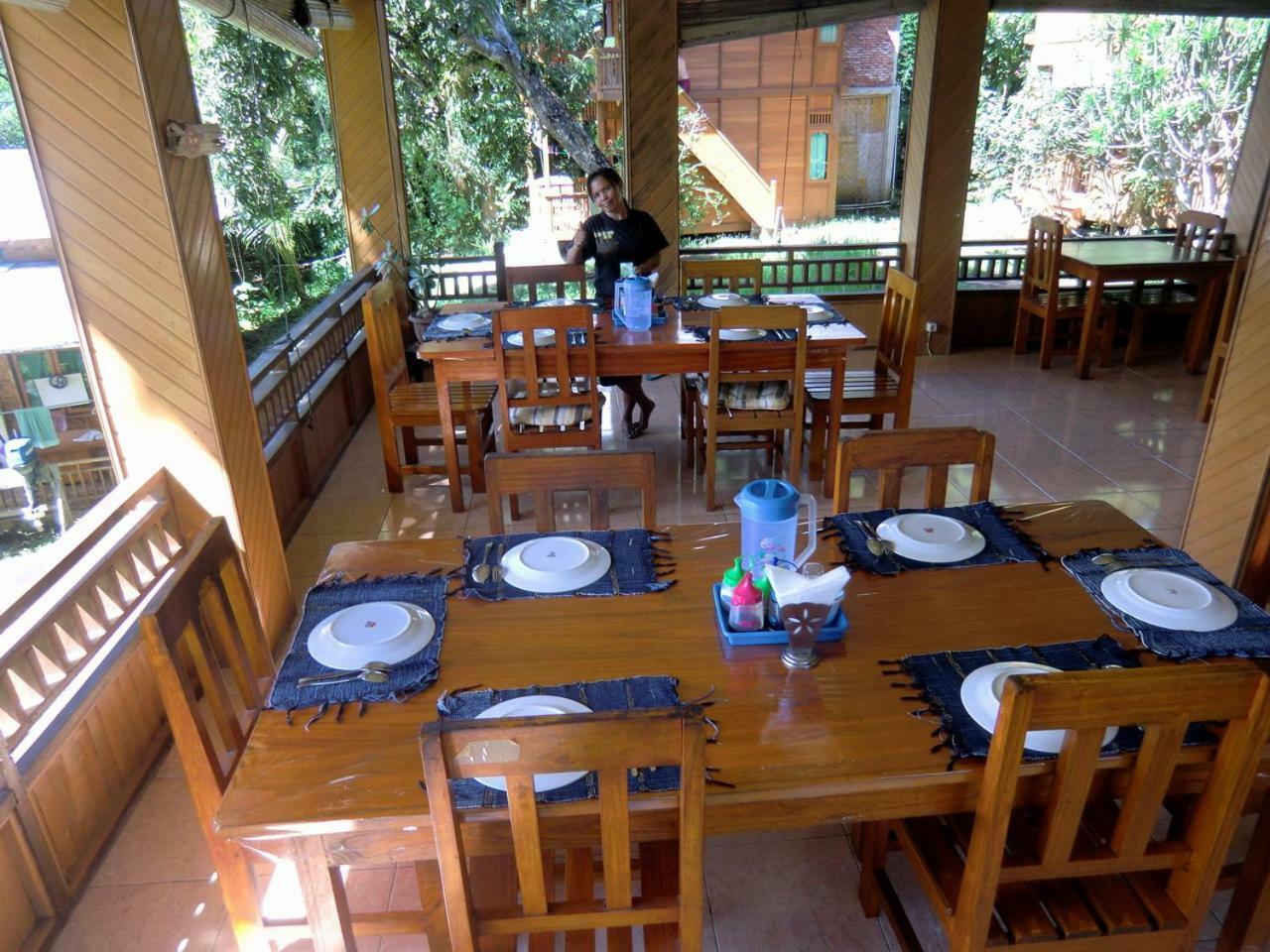 Bunaken Sea Garden Resort Exterior photo