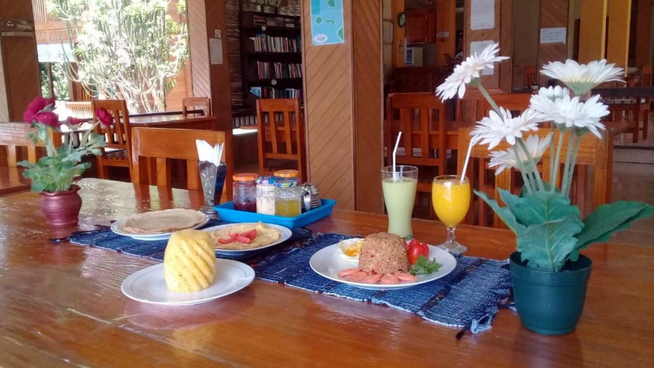 Bunaken Sea Garden Resort Exterior photo